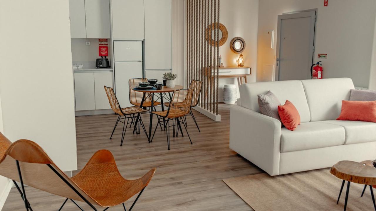 Shellter Apartments By The Sea Vieira de Leiria Ngoại thất bức ảnh